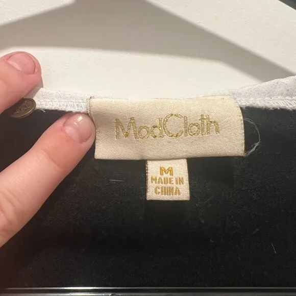 Modcloth Button Up Blouse Size M in Plum Purple with Bats on Collar - Picture 3 of 4